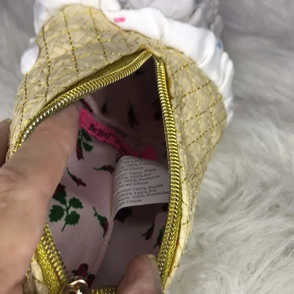 Betsey Johnson Ice Cream Cone Wristlet - Picture 7 of 9